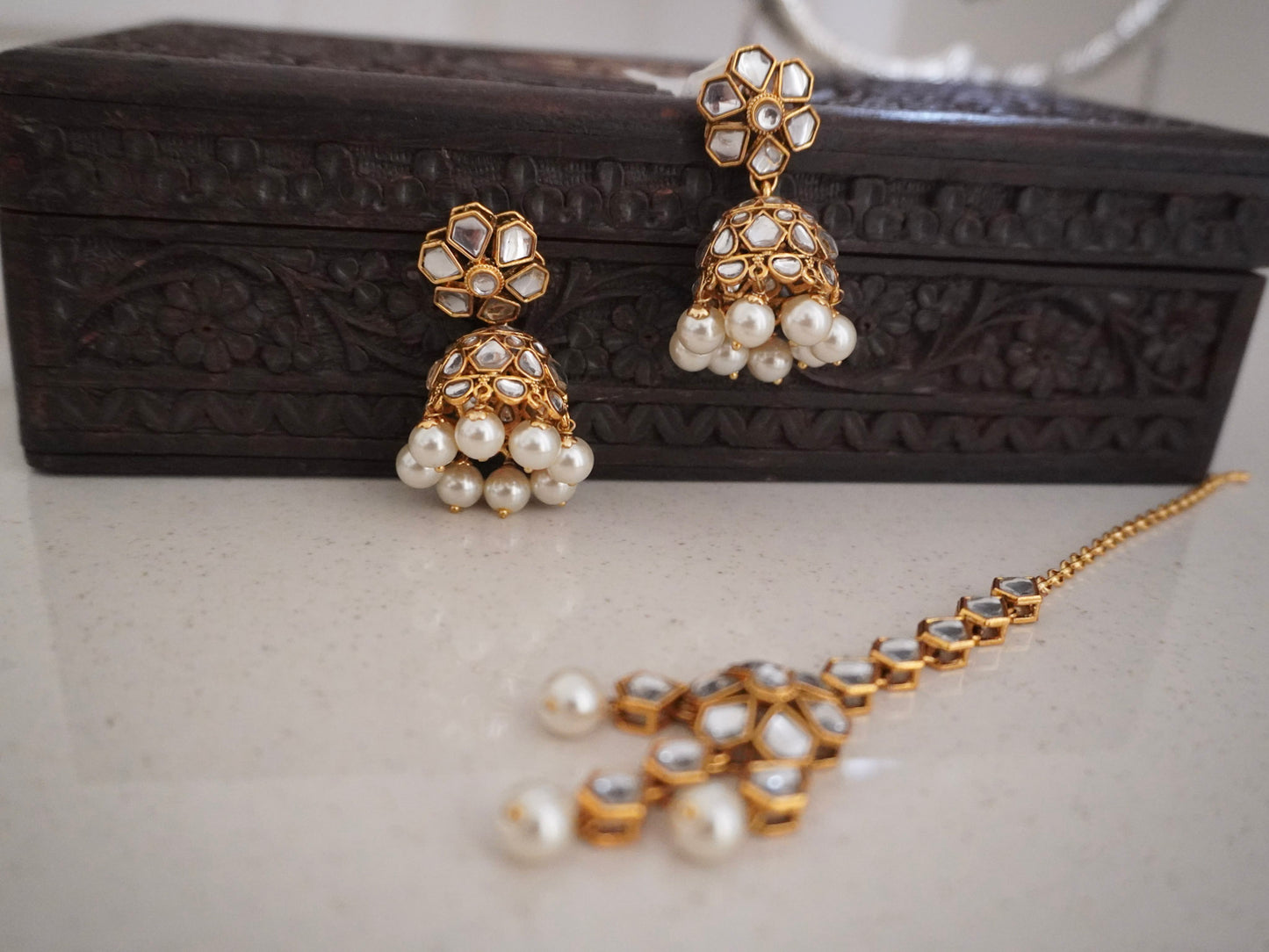 Anika Pearl White Kundan Necklace (Necklace, Earrings Maang Tikka - Set of 3)