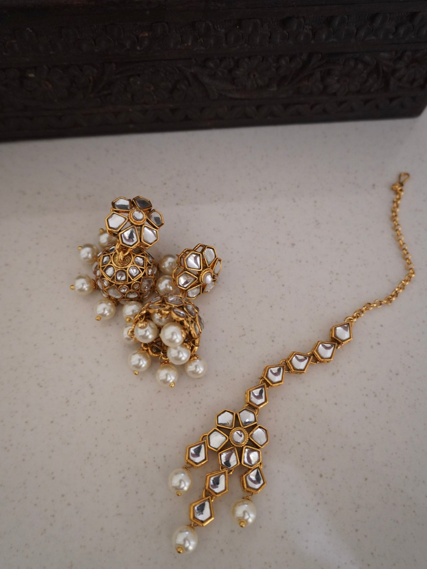 Anika Pearl White Kundan Necklace (Necklace, Earrings Maang Tikka - Set of 3)