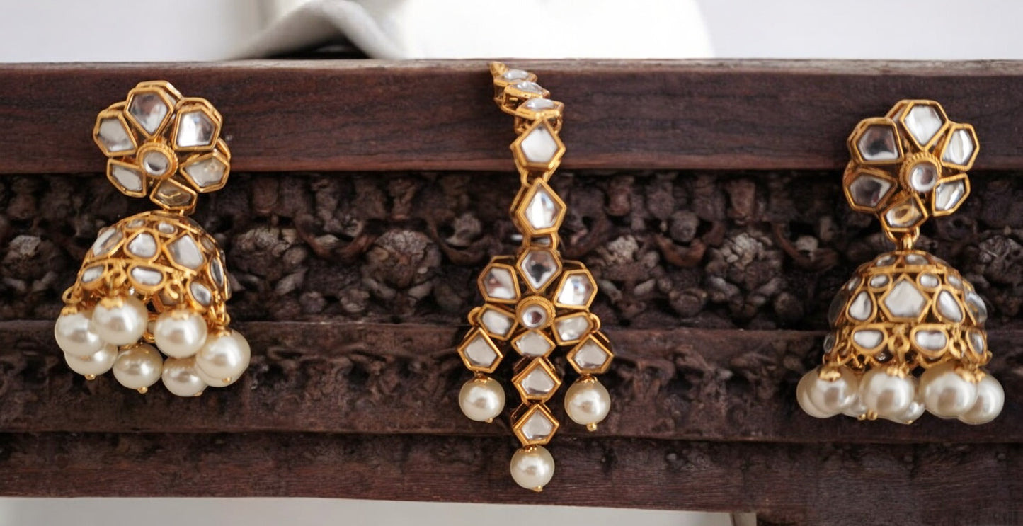 Anika Pearl White Kundan Necklace (Necklace, Earrings Maang Tikka - Set of 3)