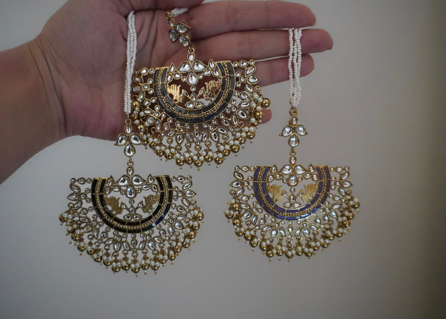 Aaina Chandbaali with Ear Chain