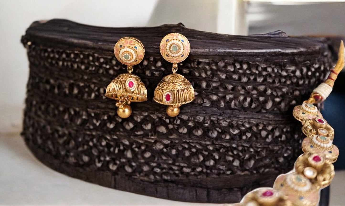 Rajwada Antique Pink Gold Choker