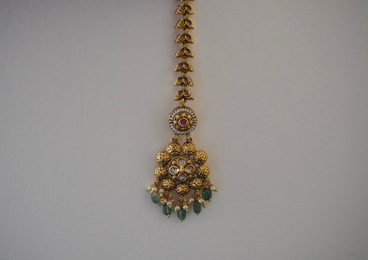 Antique Gold Desi Green Maang Tikka