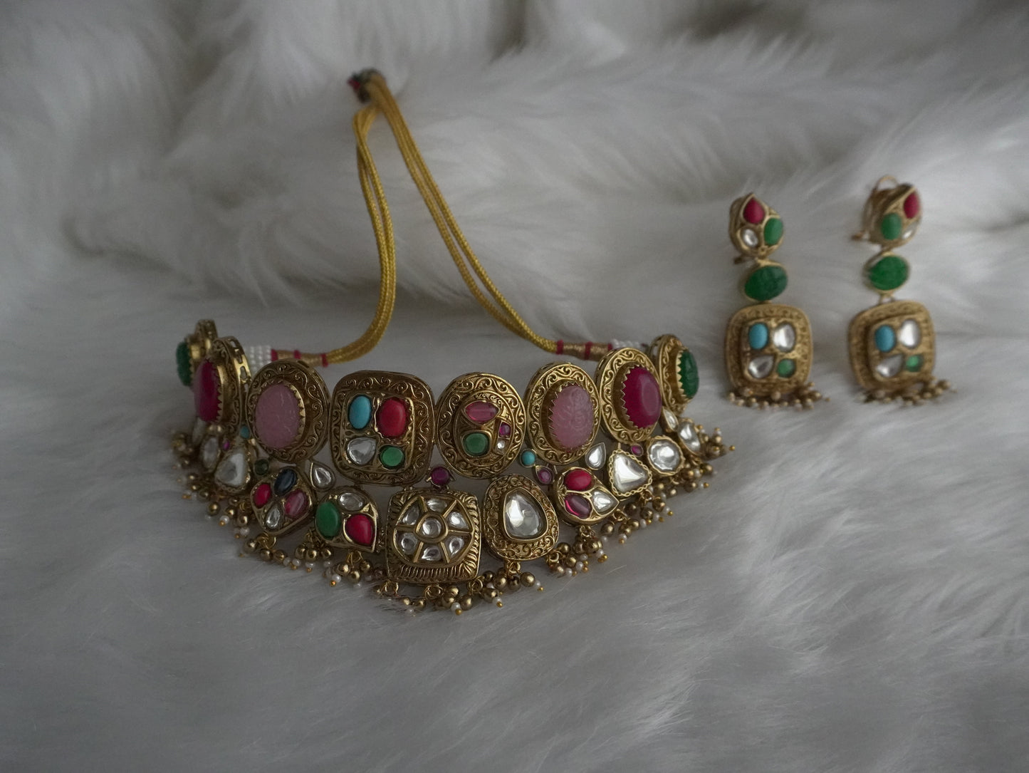 Multicolour Kumud Choker Necklace Set (Earrings & Necklace)