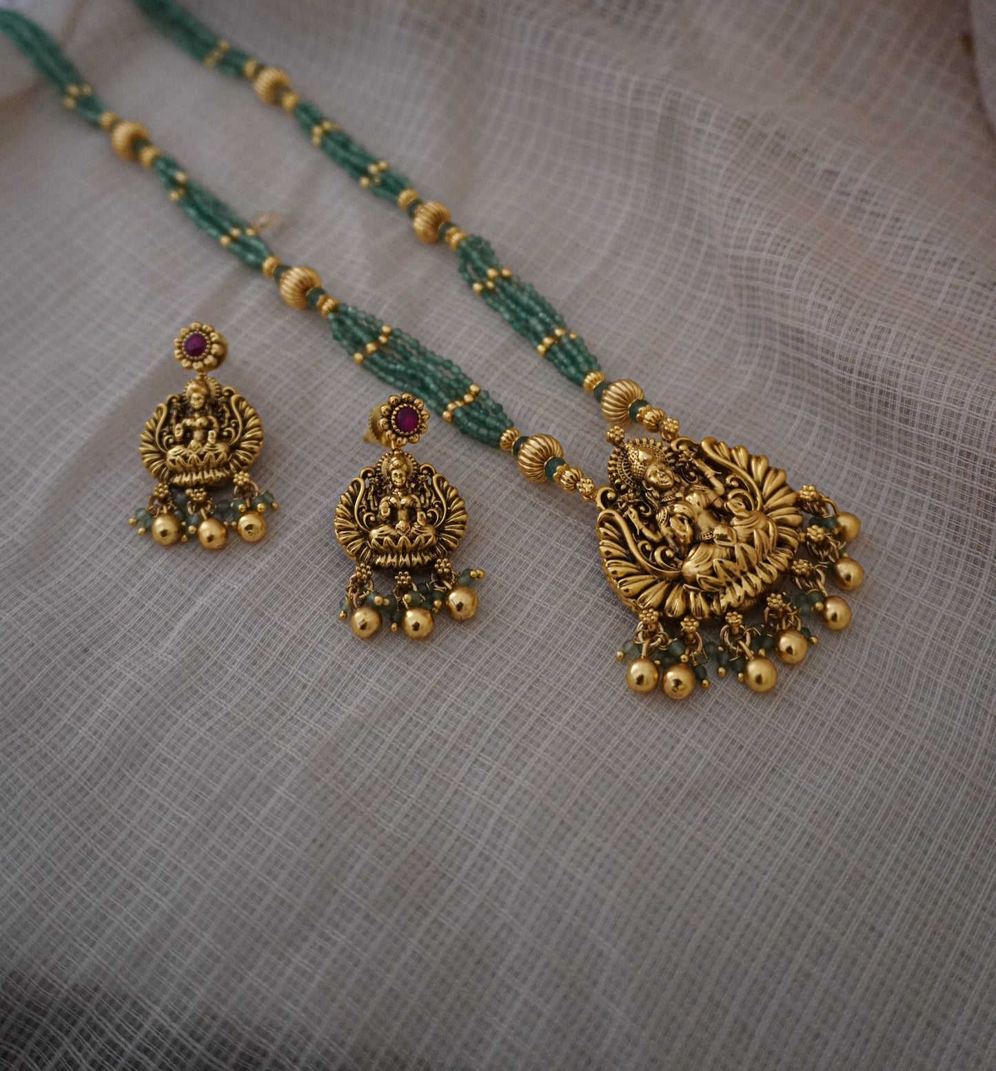 Temple Laxmi Green Necklace Set (6 in 1)