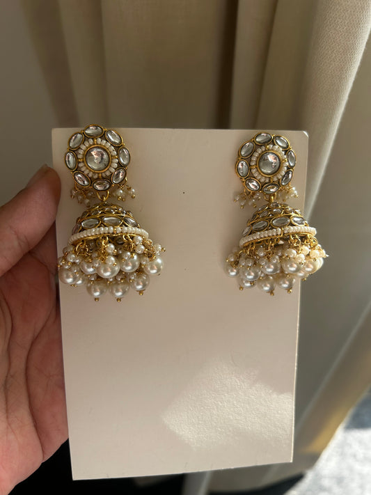 White Kundan Jhumkas with Hair Chain & Maang Tikka Set