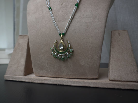 Regalia Crescent Polki Emerald Necklace
