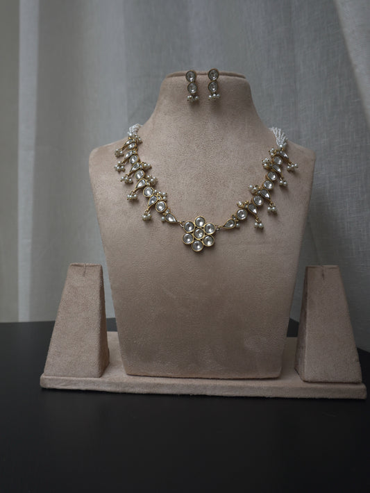 Regalia Polki & Pearl Cluster Necklace Set