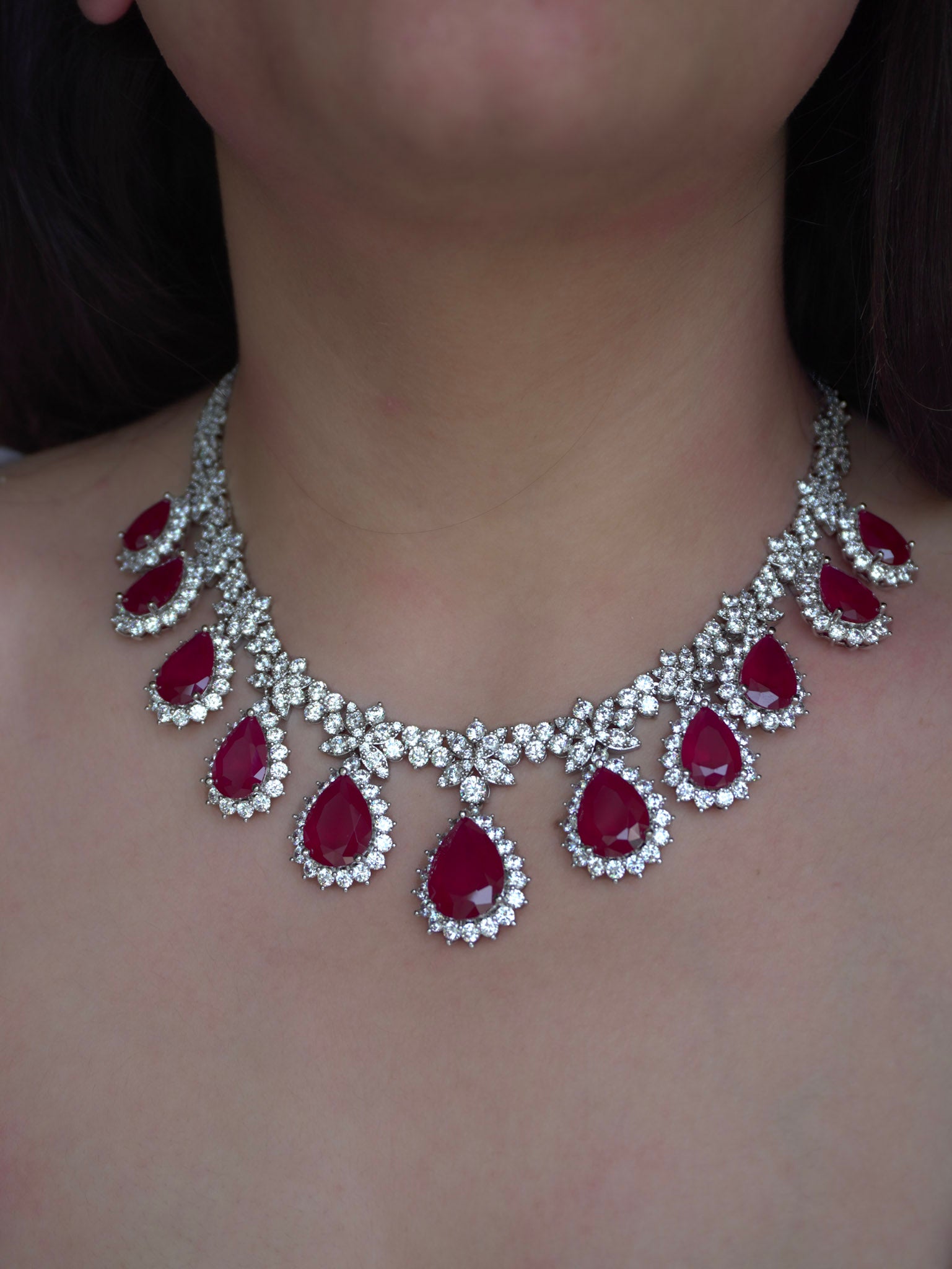 Rooh Ruby Diamond Necklace Set (Necklace Earrings)