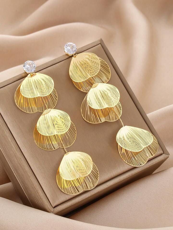 Calla Three Layered Earrings