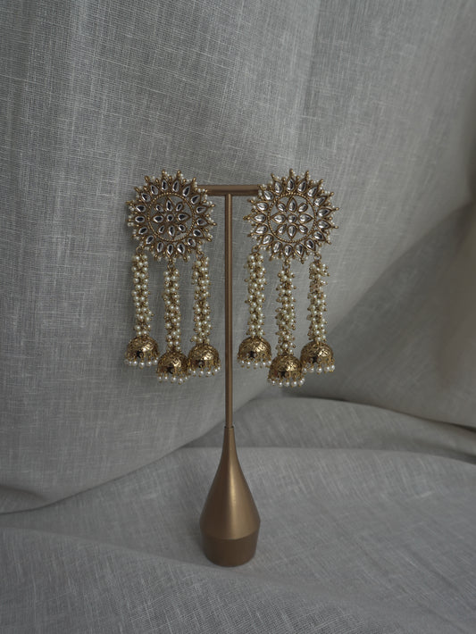 Kaia Pearl Burst Earrings