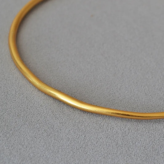 Arya Classic Brass Choker