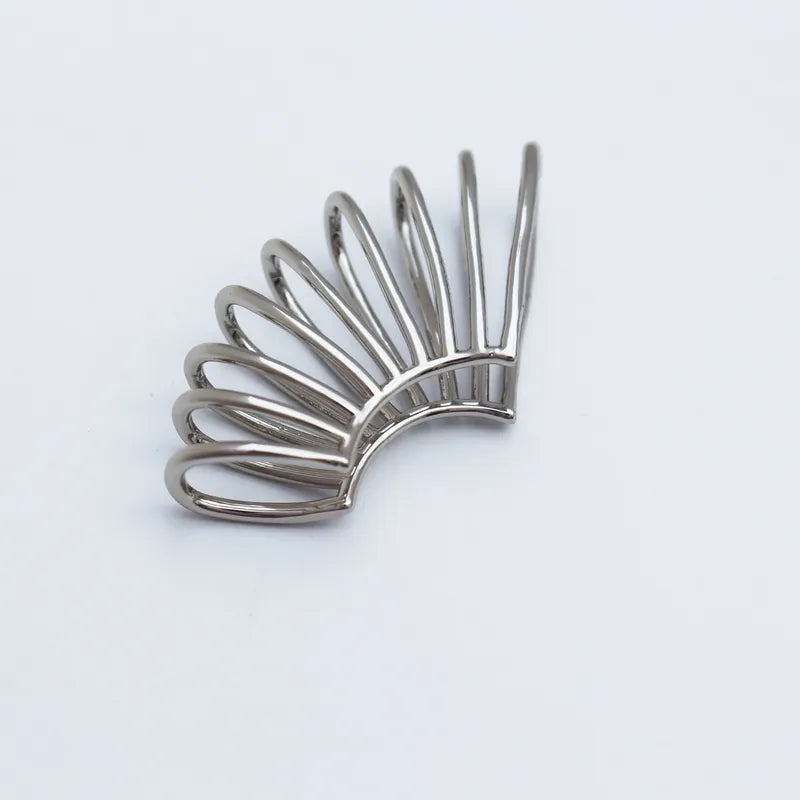 Aurelia Open Loop Gold Ear Cuff