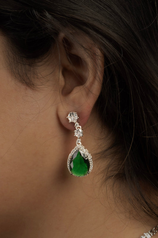 Princess Emerald Necklace (Necklace & Earrings)