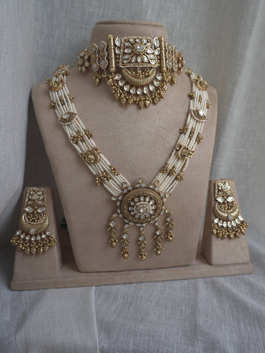 Raga Necklace Set (Necklace & Earrings)