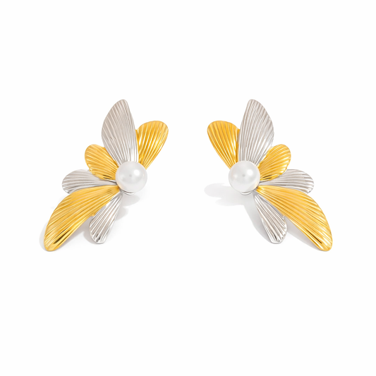 Deux Petal Stud Earrings