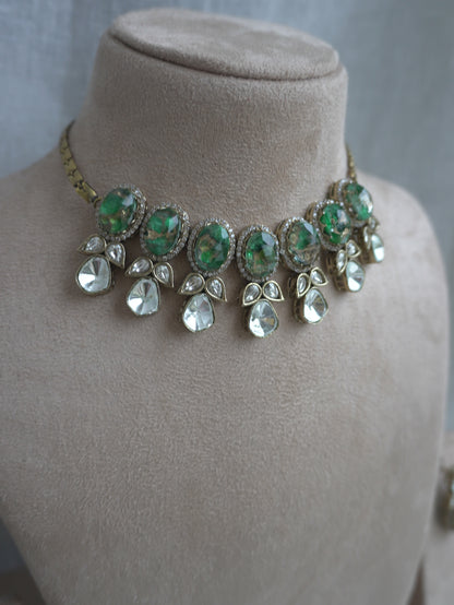Apsara Choker Necklace Set (Earrings & Necklace)