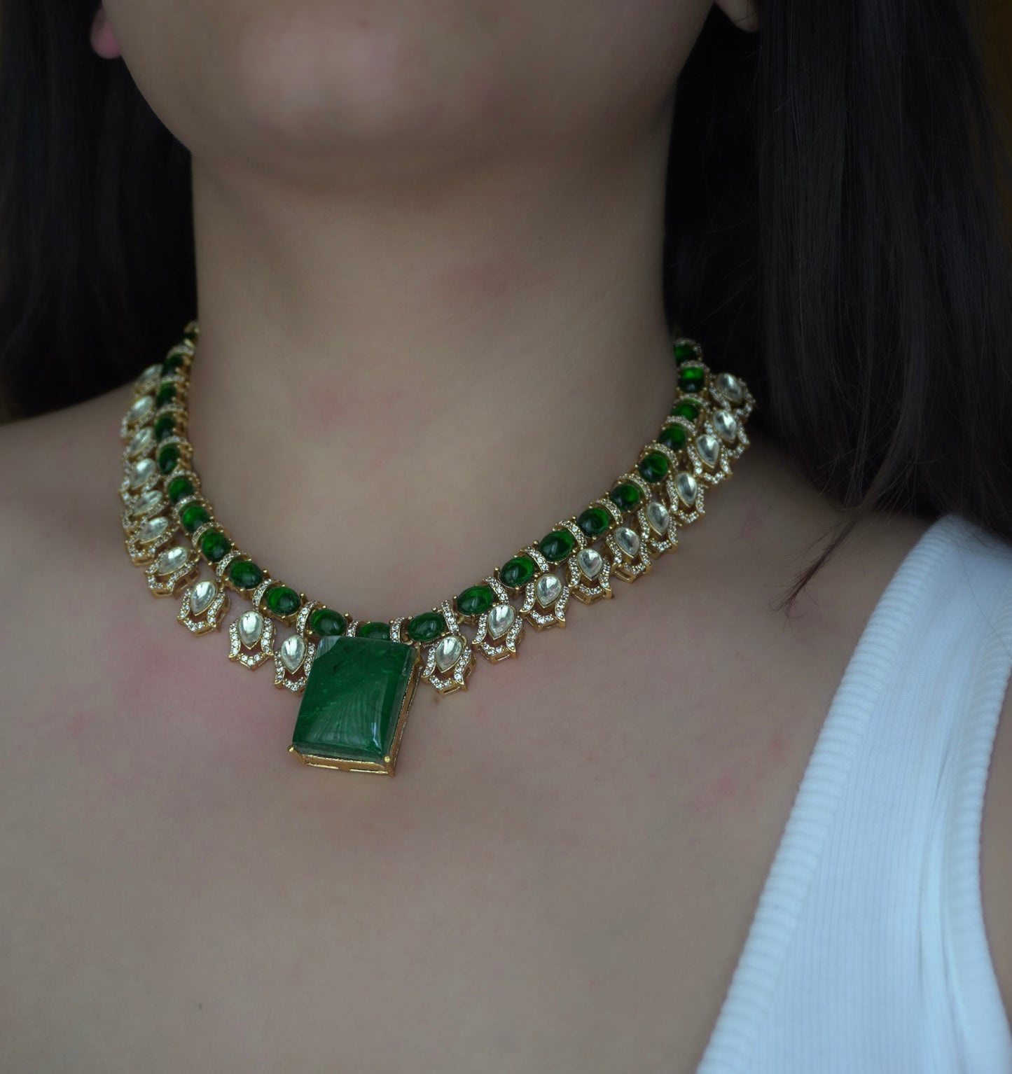 Madhuban Emerald Diamond Necklace Set (Necklace & Earrings)