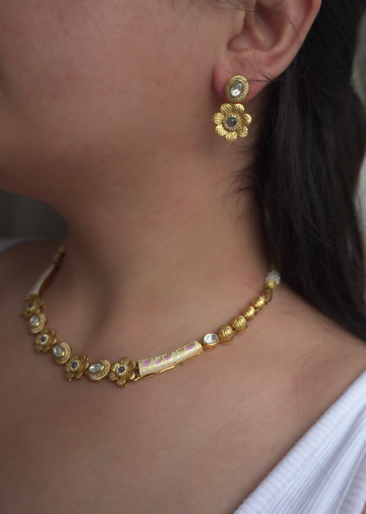 Aira Meenakari Floral Necklace Set (Necklace & Earrings)