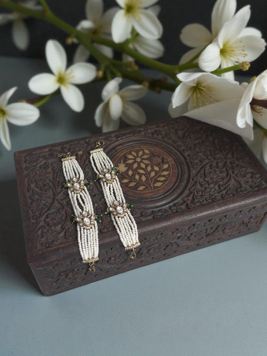 Meera Polki Pearl Kaan Chain