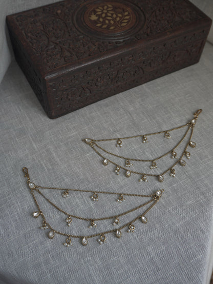 Saanvi Tear Polki Kaan Chain