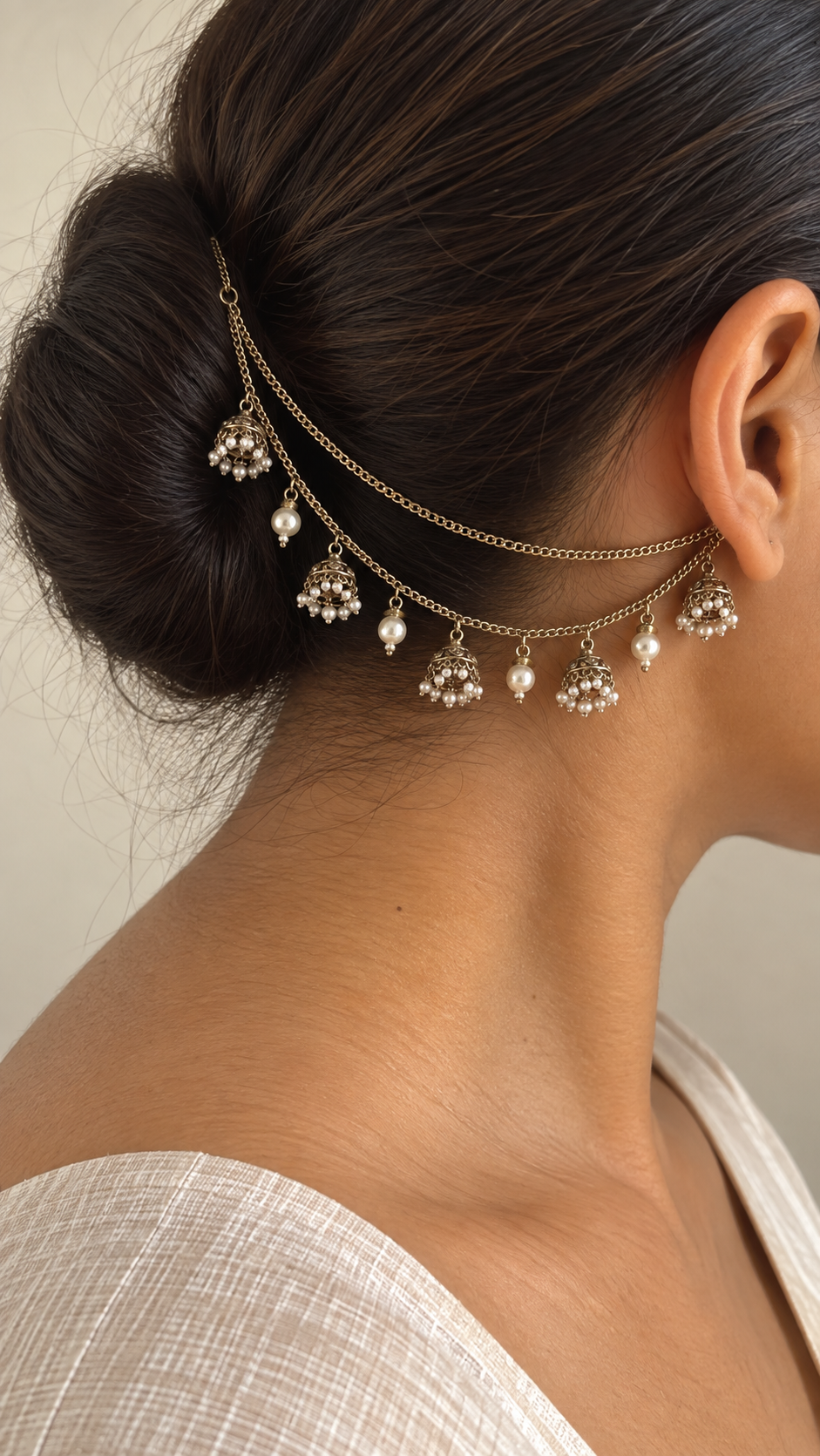 Sakhi Jhumki Kanauti (Ear Chain)