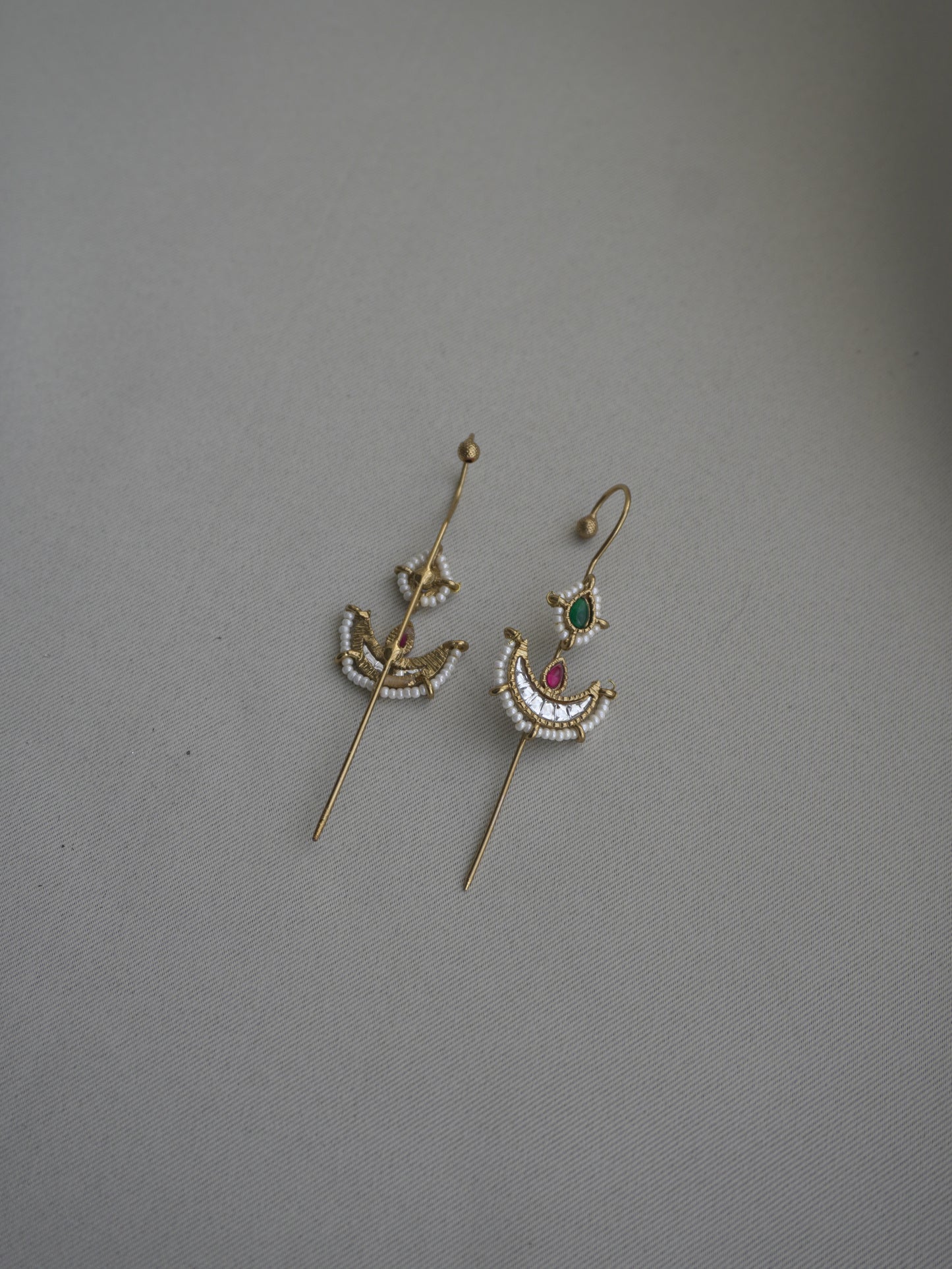 Ishitha Crescent Ear Cuff