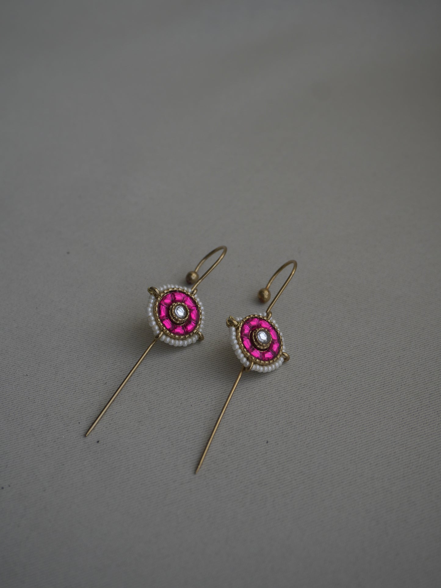 Aarini Round Kundan Ear Cuff