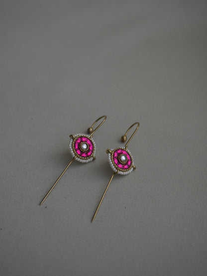 Aarini Round Kundan Ear Cuff