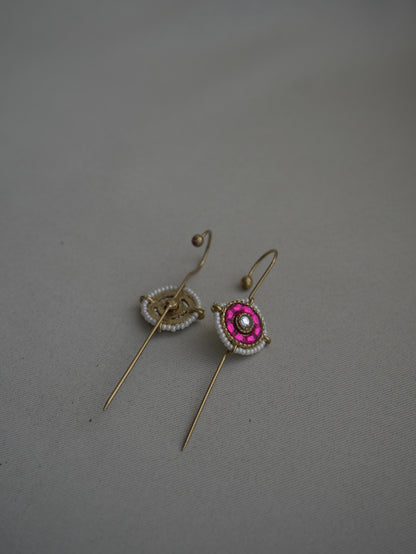 Aarini Round Kundan Ear Cuff