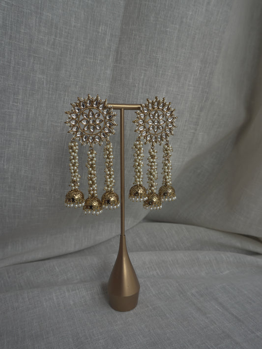 Kaia Pearl Burst Earrings