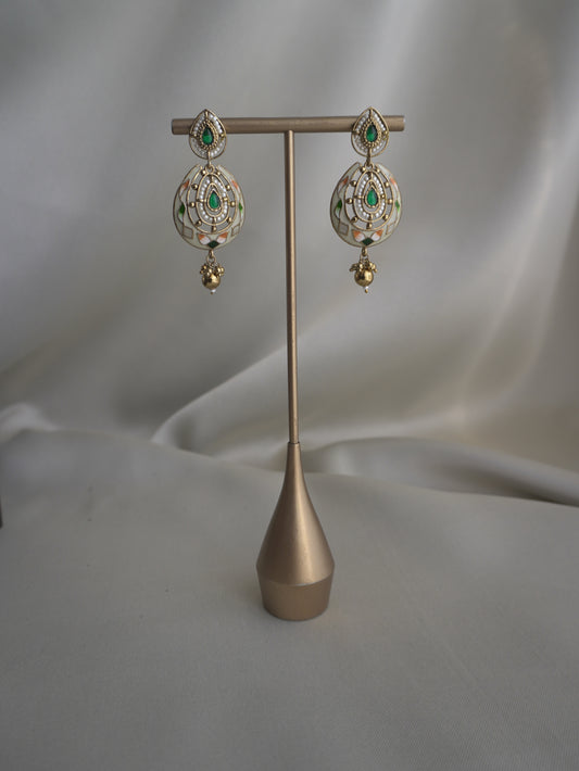 Shringaari Earrings