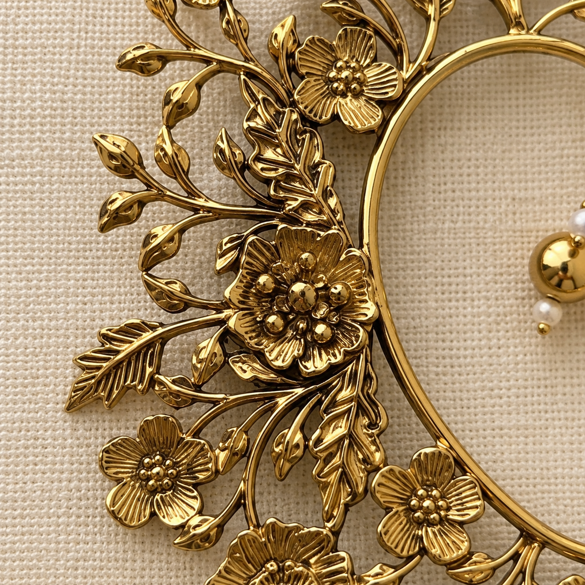 Gulshan Floral Ear Cuff