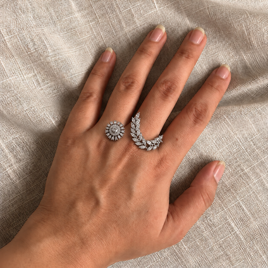 Lyra Two Finger Ring