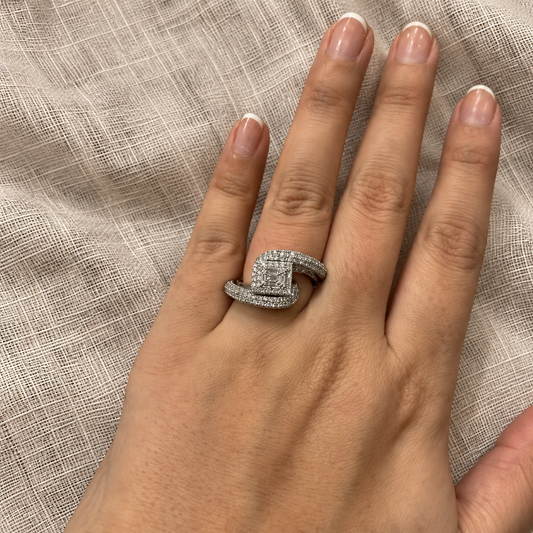 Nadia Baguette Bypass Ring
