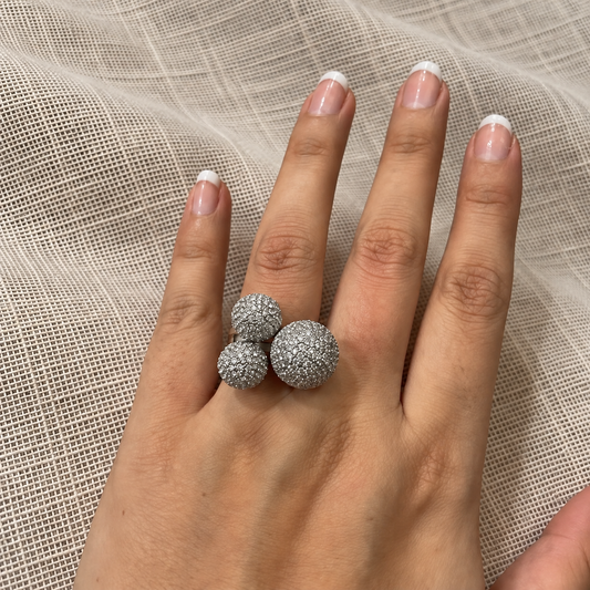 Bella Pavé Trio Ball Ring