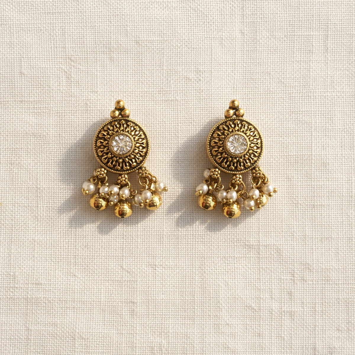 White Sevanti Kundan Stud Earrings with Drops