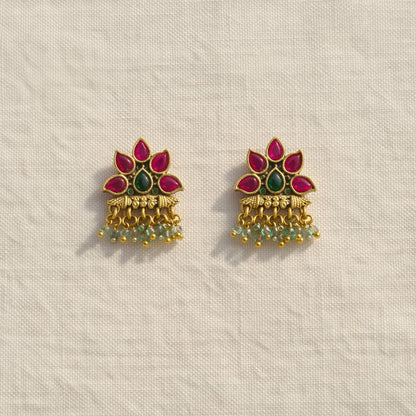 Kamal Kundan Stud Earrings