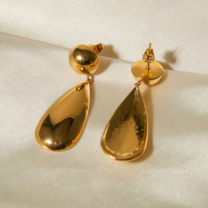 Aurelia Gold Drop Earrings
