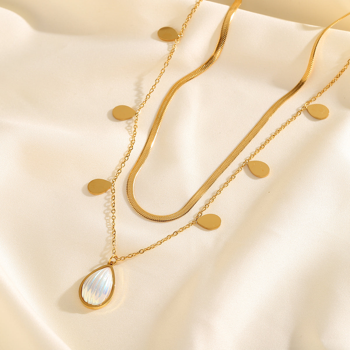 Aura Shell Layered Necklace