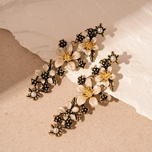 Vintage Bloom Cascade Earrings – Pearl & Floral Detailing