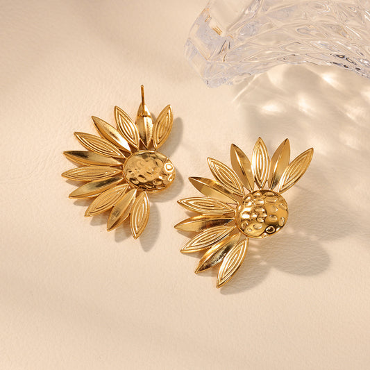 Vintage Sunburst Floral Earrings