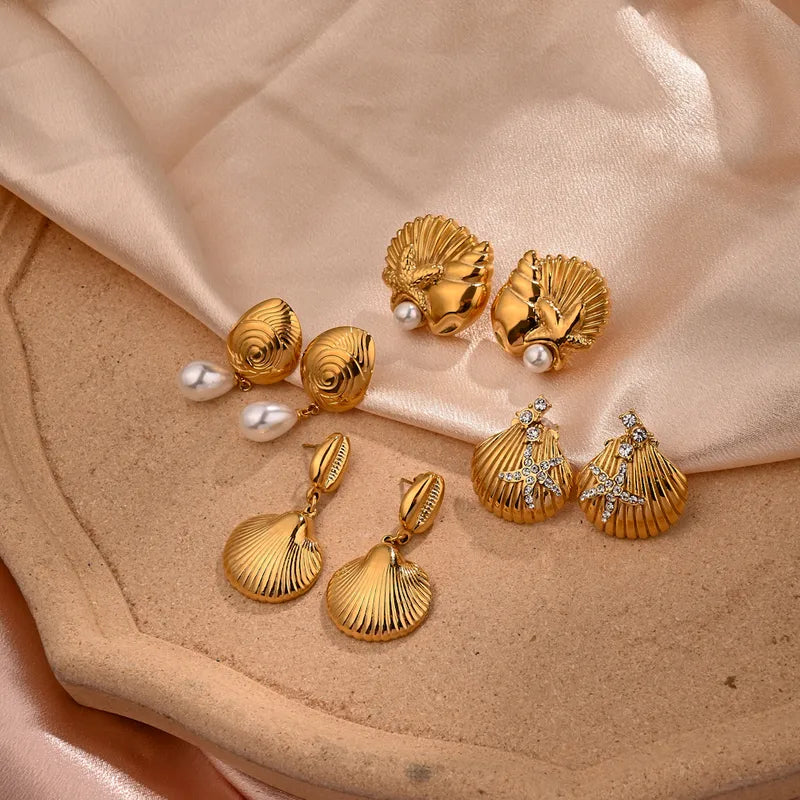 Conch Pearl Stud Earrings