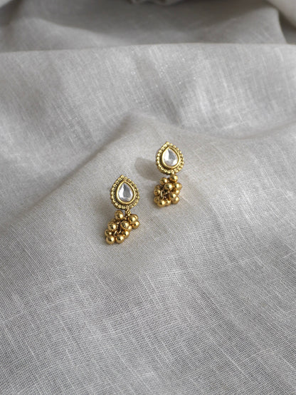 Aarna Kundan Mini Drop Earrings