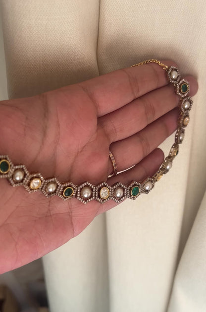 Victorian Hexa Necklace Set