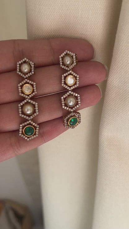 Victorian Hexa Necklace Set