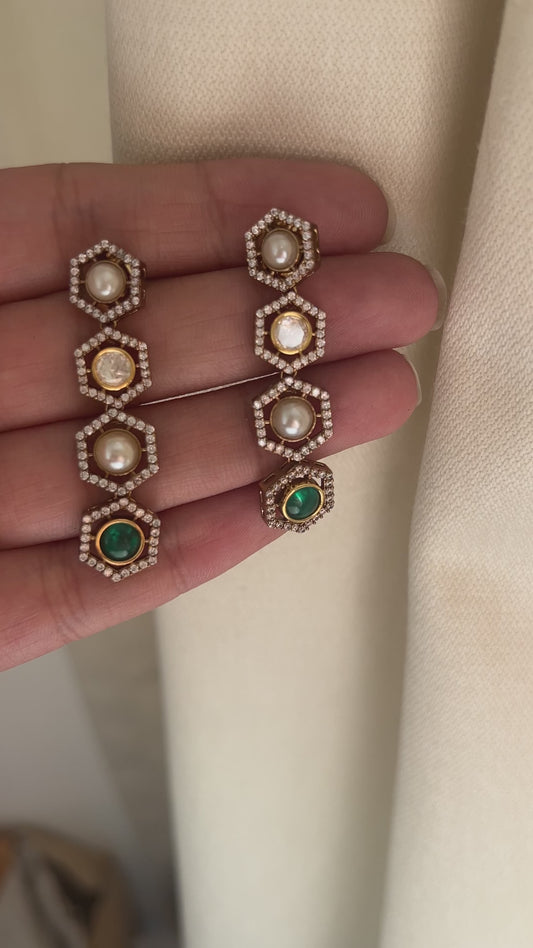 Victorian Hexa Necklace Set